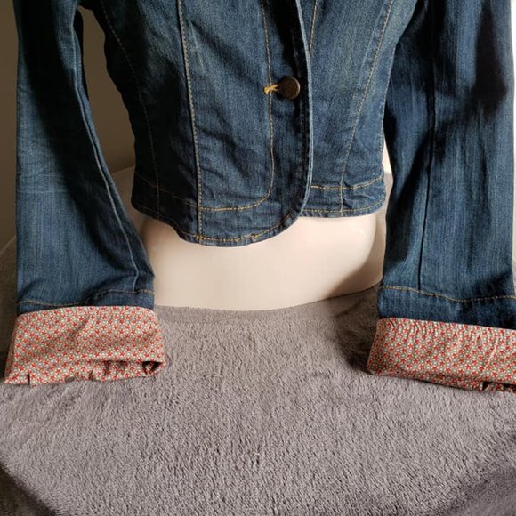 L.A. Denim EigenPost Cropped Jean Jacket - Picture 5 of 7